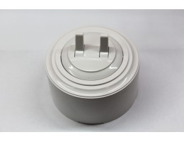 Пластиковый выключатель двухрычажковый (белый механизм, белая рамка, белый стакан) 