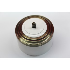 Пластиковый выключатель однорычажковый (белый механизм, бронзовая рамка, белый стакан, рычаг бронза) 